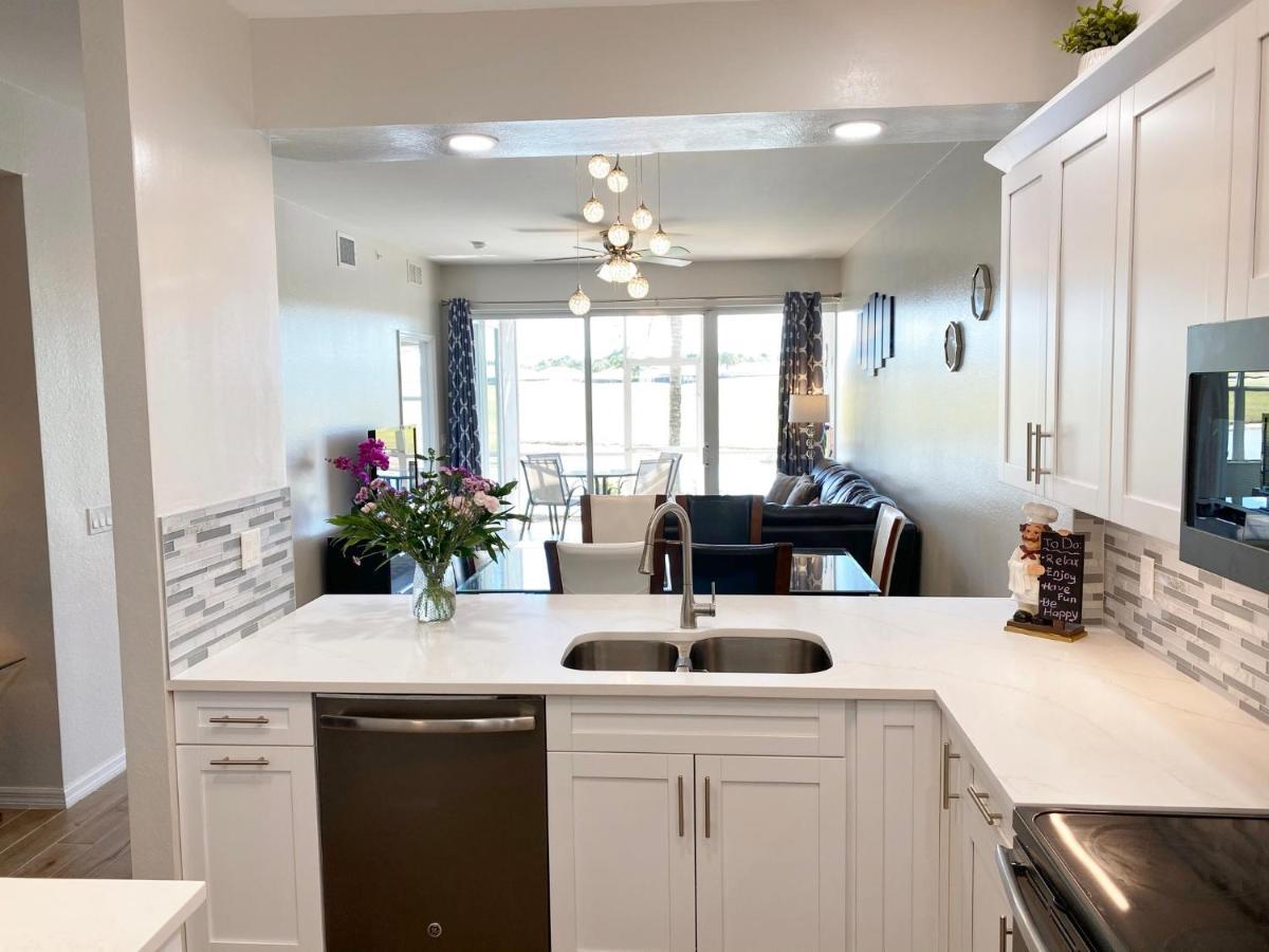 Greenlinks At Lely Luxury Purple Orchid Fully Renovated Modern 1St Floor 3Bdr Golf Resort Villa Naples Exterior photo